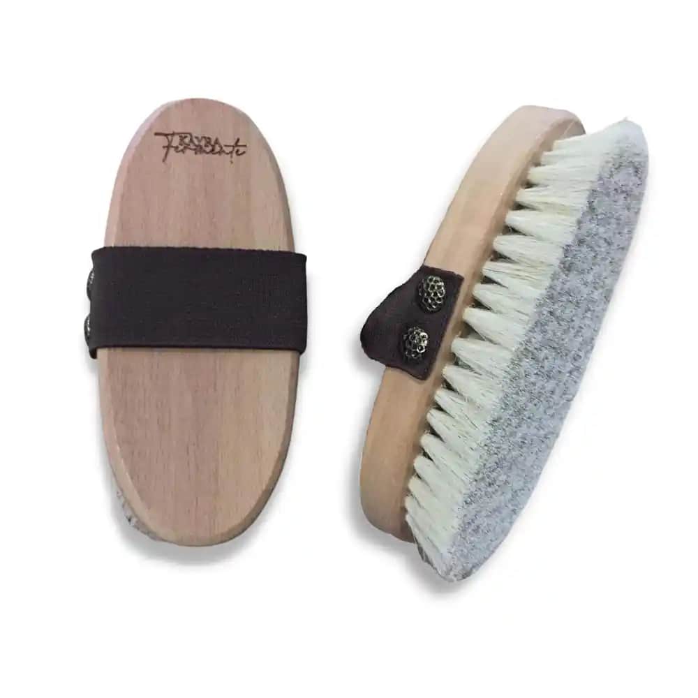 Kozmetikte At Fırçası Kullanımı ve Faydaları: Doğal Güzelliğin Sırrı