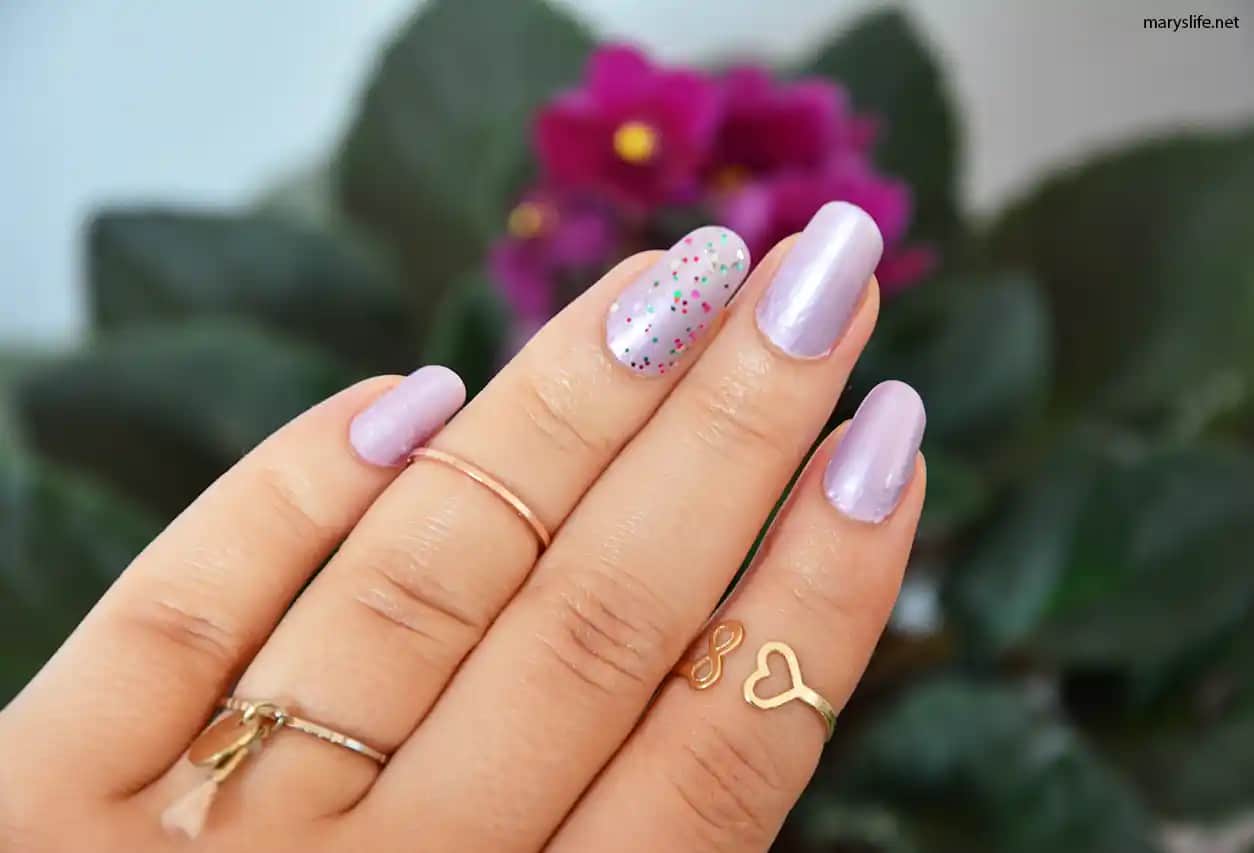 Lila Rengi Oje: Zarif ve Çekici Renk Seçenekleri ve Kullanım İpuçları