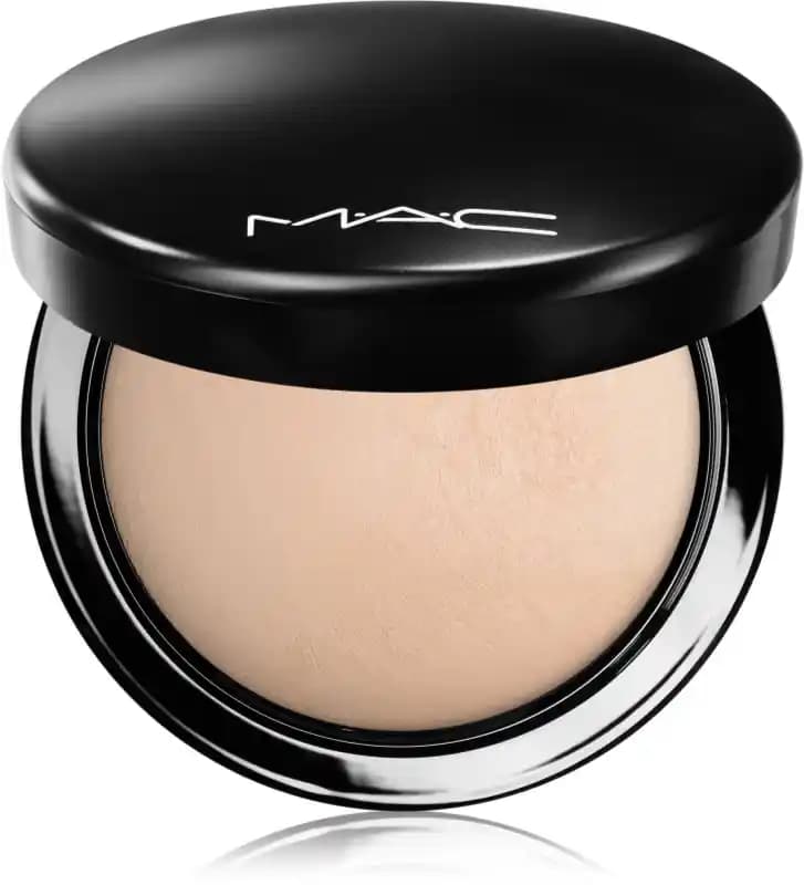 Mac Mineralize Skinfinish ile doğal ışıltı ve parlaklık sağlayan makyaj ürünü