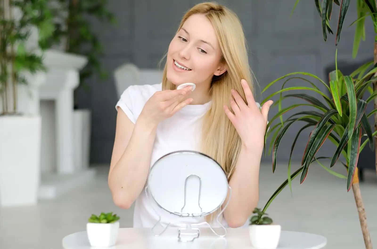 Makyaj Sonrası Cilt Bakımı Rehberi: Sağlıklı ve Parlak Bir Cilt İçin En Etkili Yöntemler