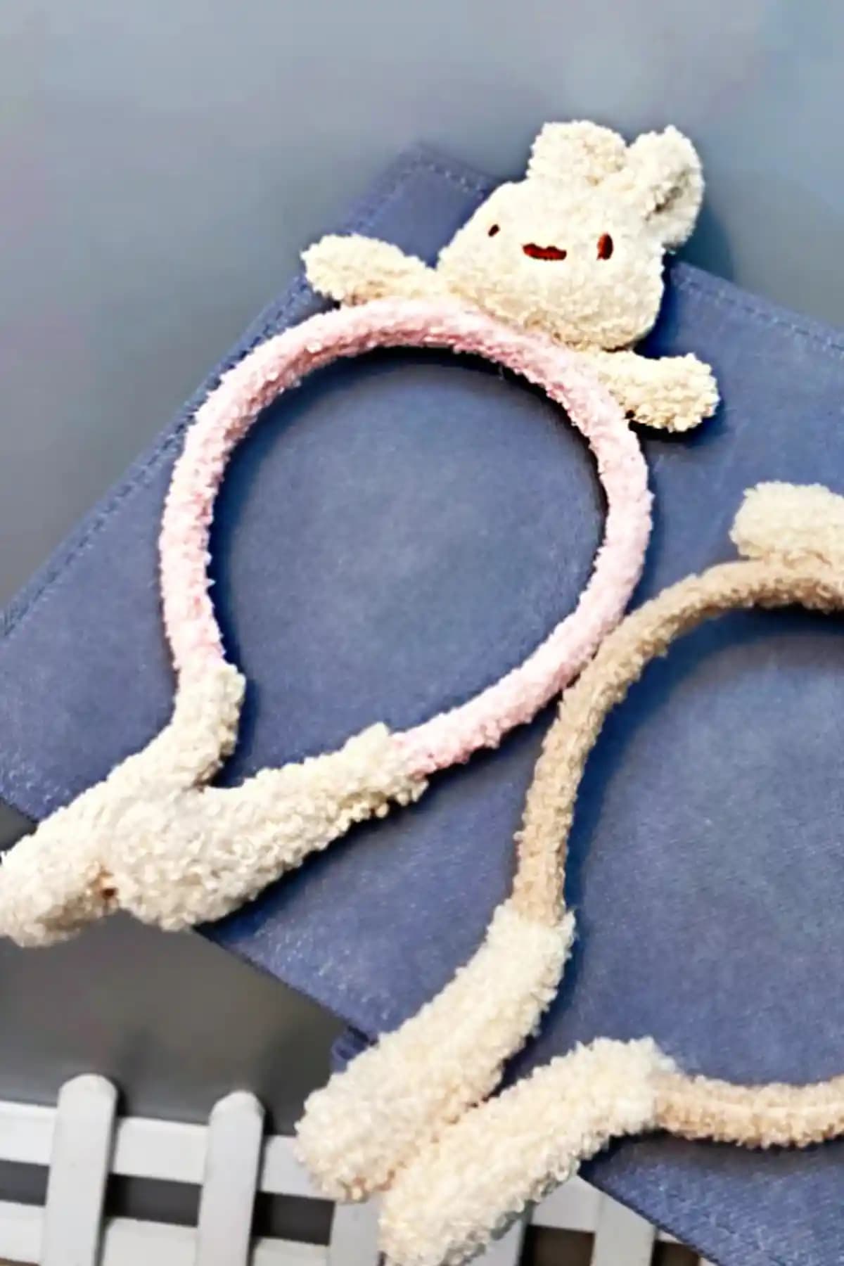 Makyaj Tacı: Güzelliği ve Tarzı Tamamlayan Şık ve Zarif Saç Aksesuarları