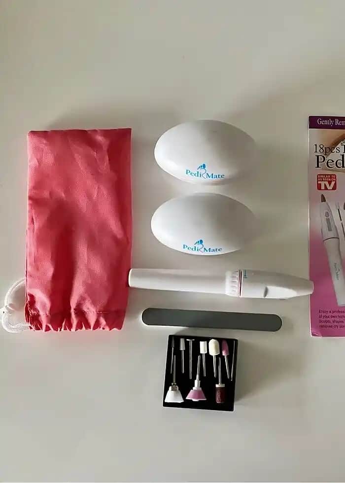 Manikür ve Pedikür Malzemeleri: Kaliteli Bakım İçin Gerekli Temel Araçlar ve Trendler