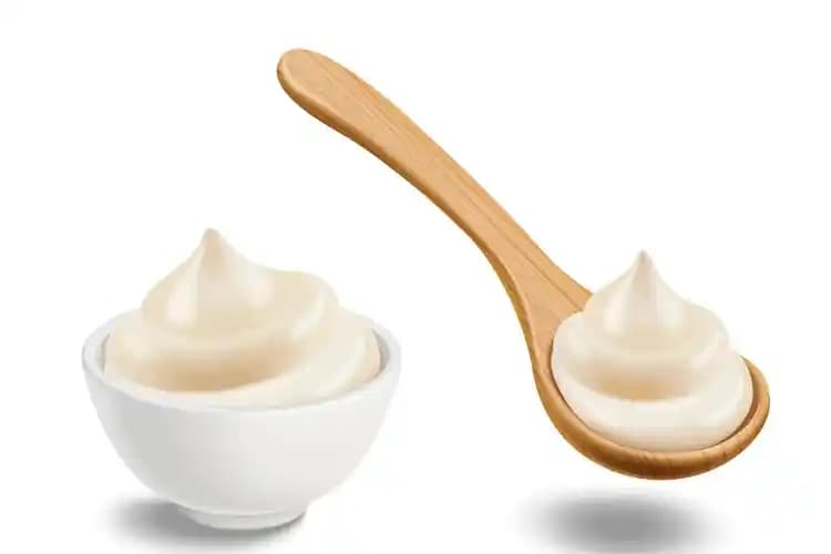 Mayonez ve Sivilce İlişkisi: Cilt Sağlığına Etkileri ve Doğru Kullanım Yöntemleri