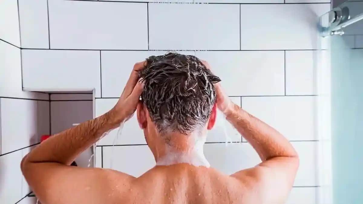 Niacinamide Kullanımı Sabah mı Akşam mı: Cilt Bakımında En Doğru Zamanlama Rehberi