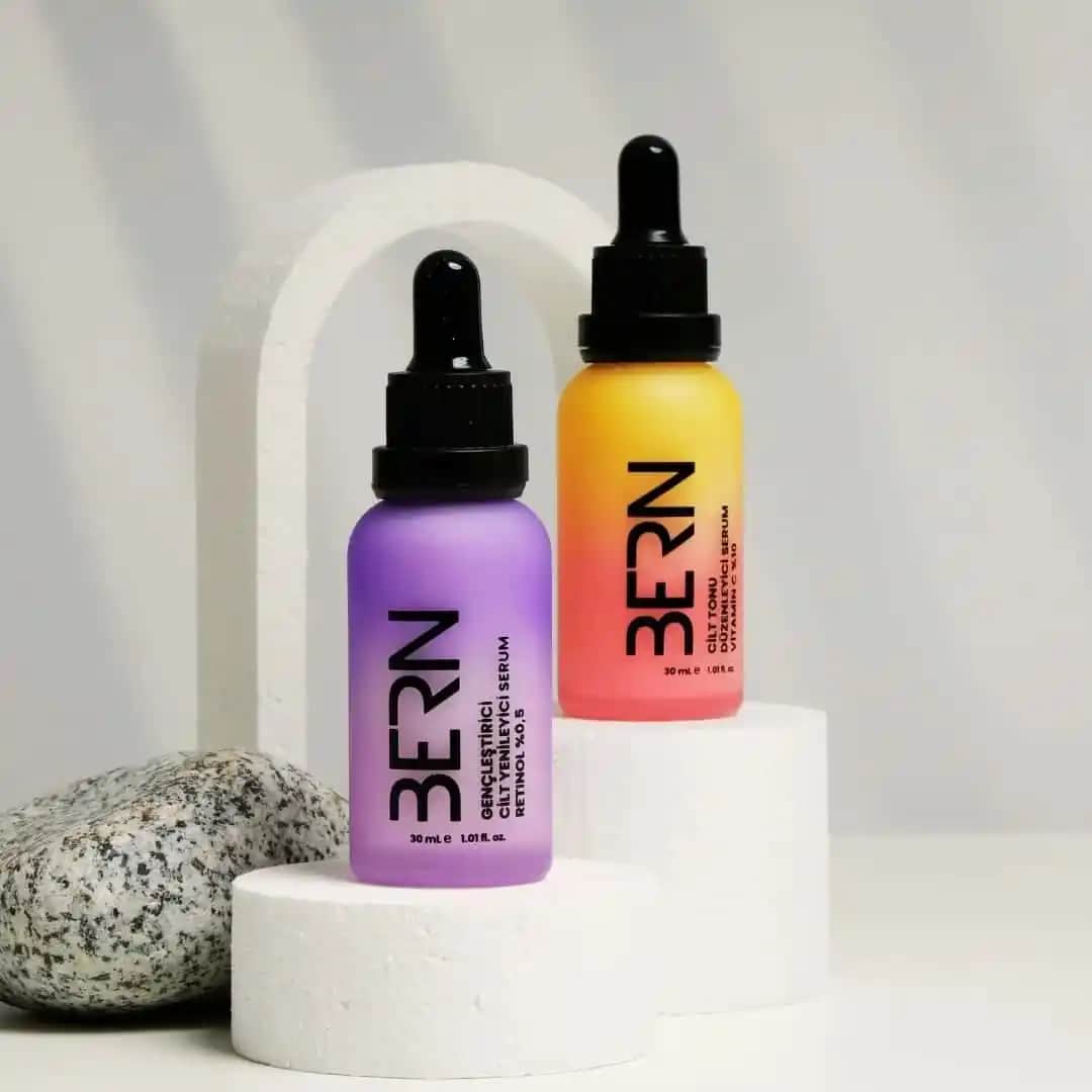 Niacinamide ve C Vitamini Kombinasyonu: Cilt Bakımında Etkili ve Güvenli Kullanım Yöntemleri