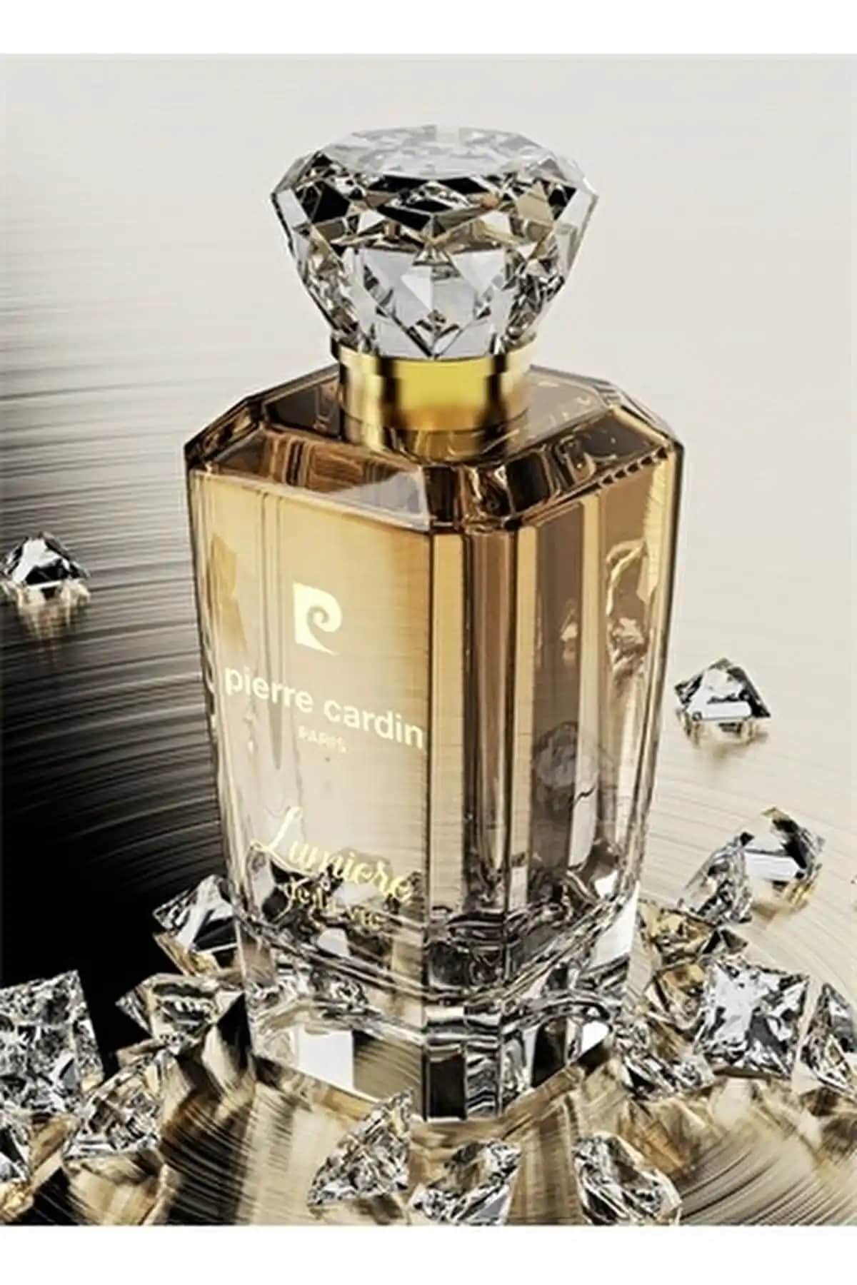 Pierre Cardin'in 'Lumiere de la Vie' Koleksiyonu: Kozmetik ve Parfümde Yeni Trendler