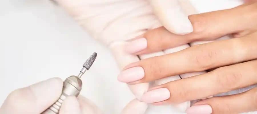 Protez Tırnak Malzemeleri ve Uygulama İpuçları Hakkında Detaylı Bilgi