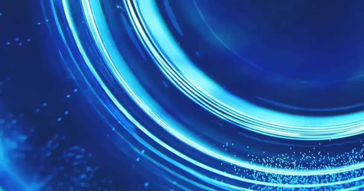 Revolution Bronzer ile Doğal ve Canlı Makyaj İçin En İyi Bronzer Seçenekleri