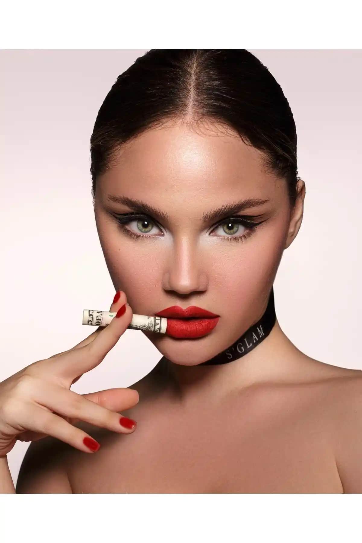 S'GLAM Rujlar: Uygun Fiyatlı ve Kaliteli Dudak Makyajı Ürünleri