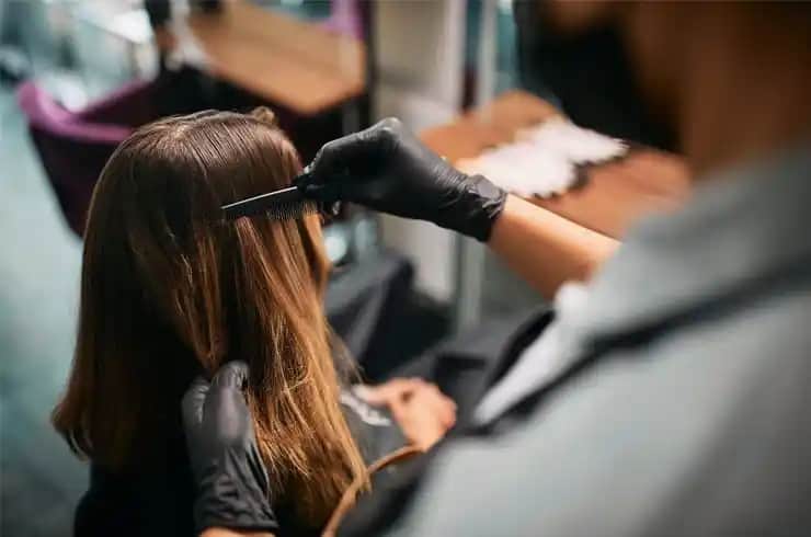 Saç Bakımında Keratin Botoksu ve Brezilya Fönü Arasındaki Farklar ve Seçim Rehberi