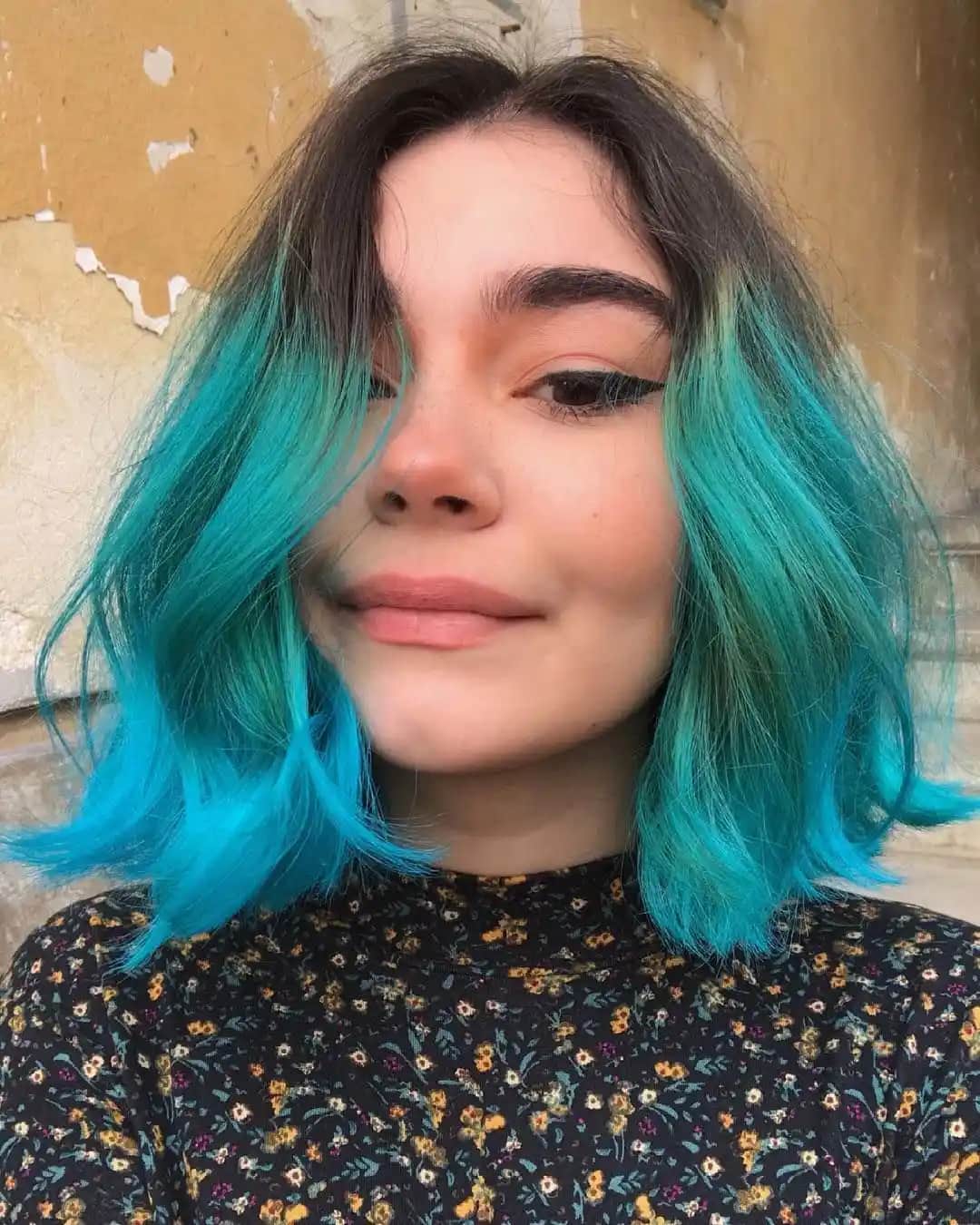 Saç Boyama Trendleri ve Stil Seçenekleriyle Kendinizi Yansıtmanın Yolları