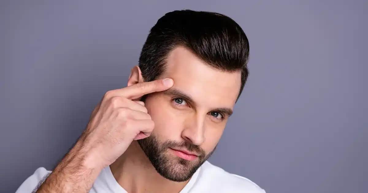 Saç Diplerindeki Kabuklanma Nedenleri ve Etkili Tedavi Yöntemleri