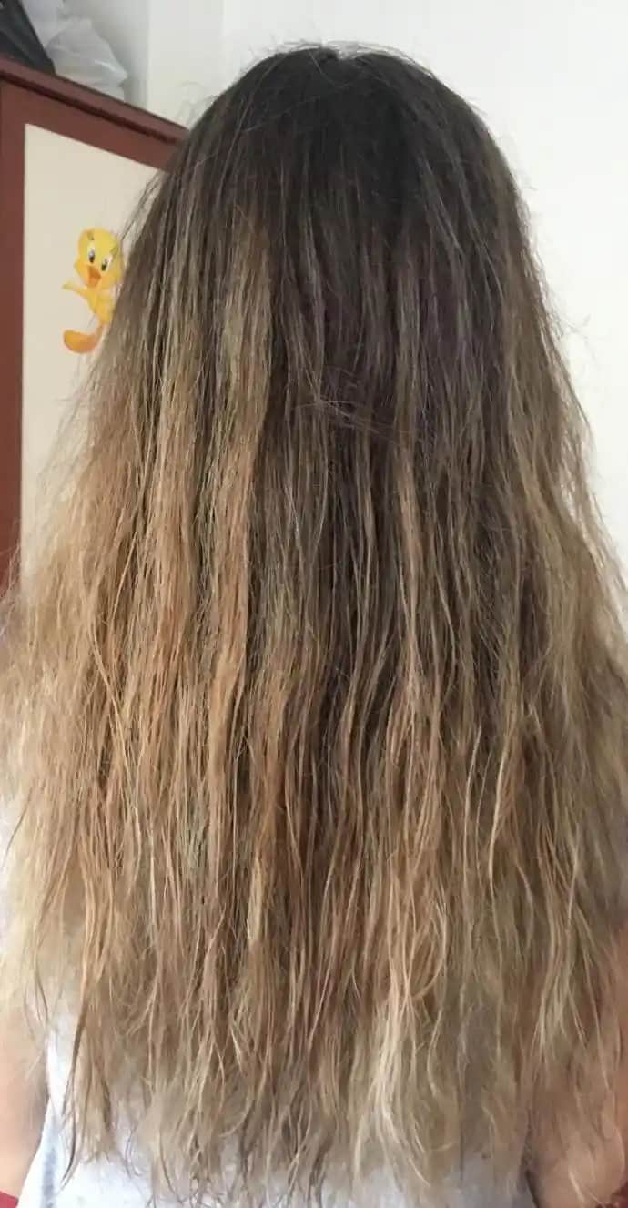 Saç Rengini Güvenli ve Etkili Yöntemlerle Koyulaştırma Rehberi