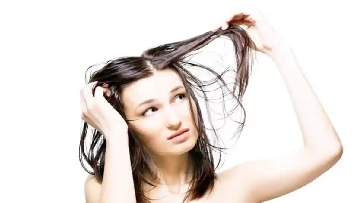 Saç Yağlanmasını Önleyici Etkili Yöntemler ve Sağlıklı Saç Bakımı İpuçları