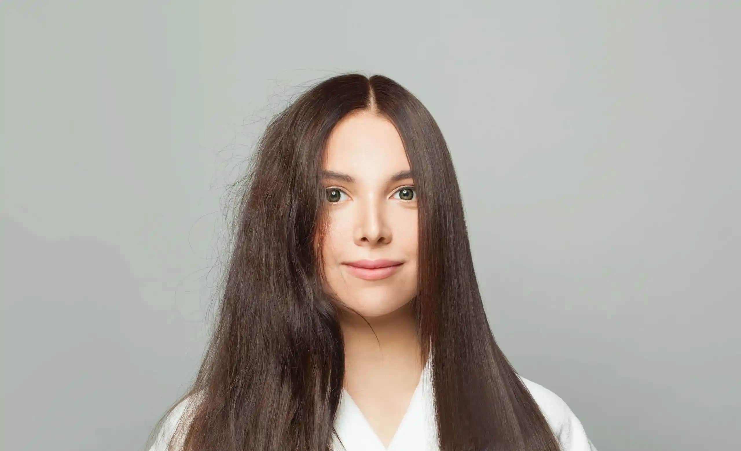 Saçların Elektriklenmesini Önlemenin Etkili Yolları ve Doğru Bakım İpuçları