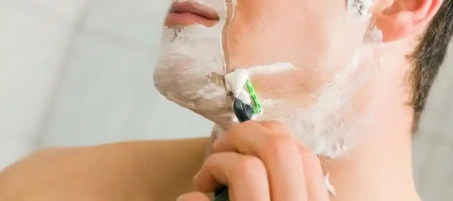 Sakal Tıraşı Sonrası Tahrişi Önleme ve Rahatlatma Yöntemleri