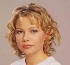 Sarı Alt Tonlu Beyaz Ten İçin En Uygun Makyaj ve Kozmetik Rehberi