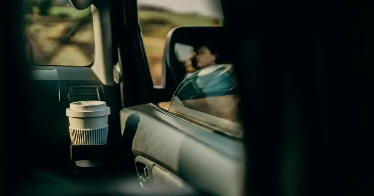 Seboreik dermatit tedavisinde kullanılan ilaçlar ve etkili bakım yöntemleri