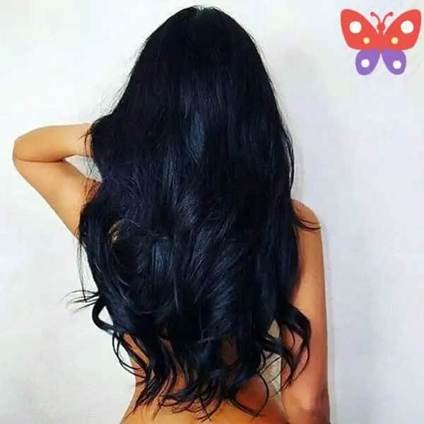 Siyah Mavi Saç Modası ve Kendini İfade Etmenin Güçlü Yolu