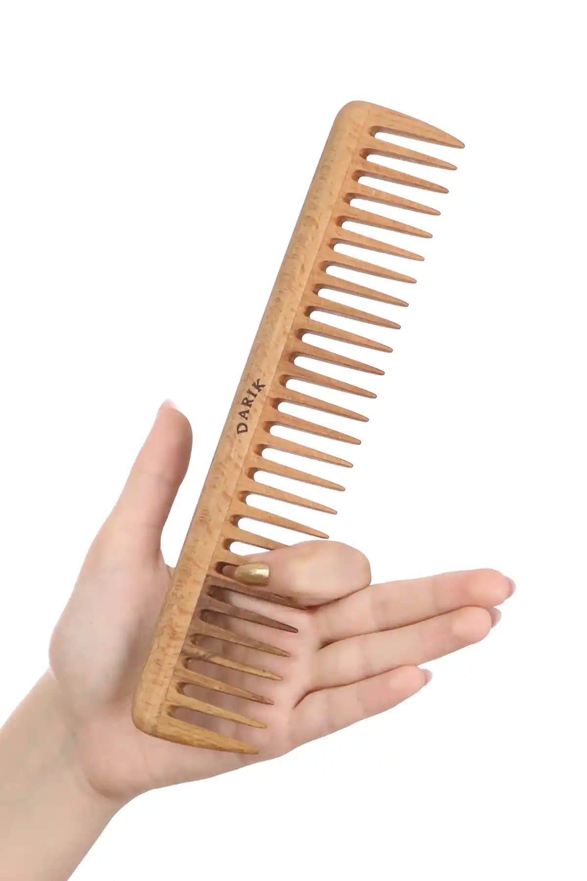 Tahta Tarak Nedir ve Saç Sağlığını Destekleyen Doğal Bir Bakım Aracıdır