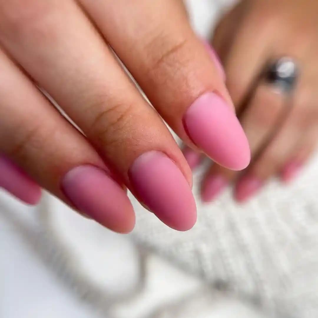 Tırnak Boyutları ve Moda Trendleri: Sağlıklı ve Estetik Tırnaklar İçin Güncel İpuçları