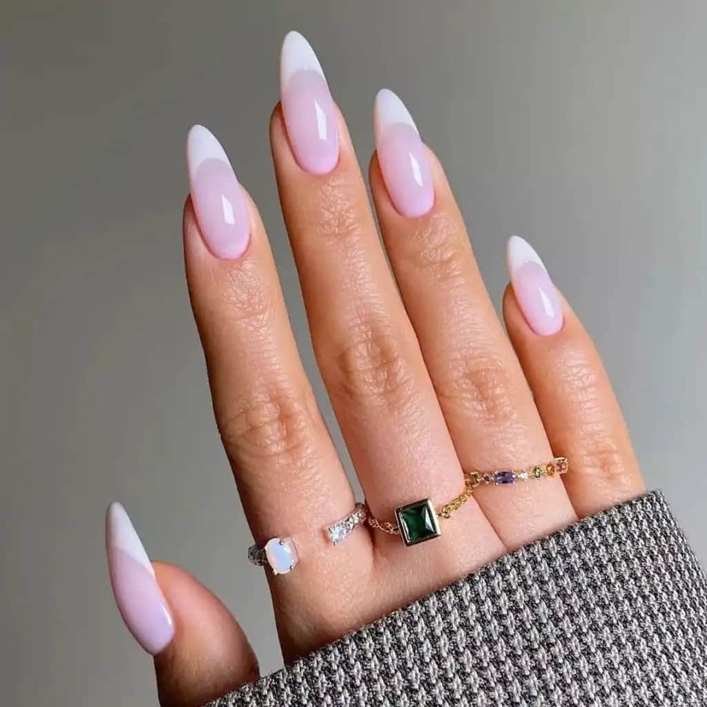 Tırnak Örnekleri ve Trendleri: Kendinizi İfade Etmenin Modern Yolu