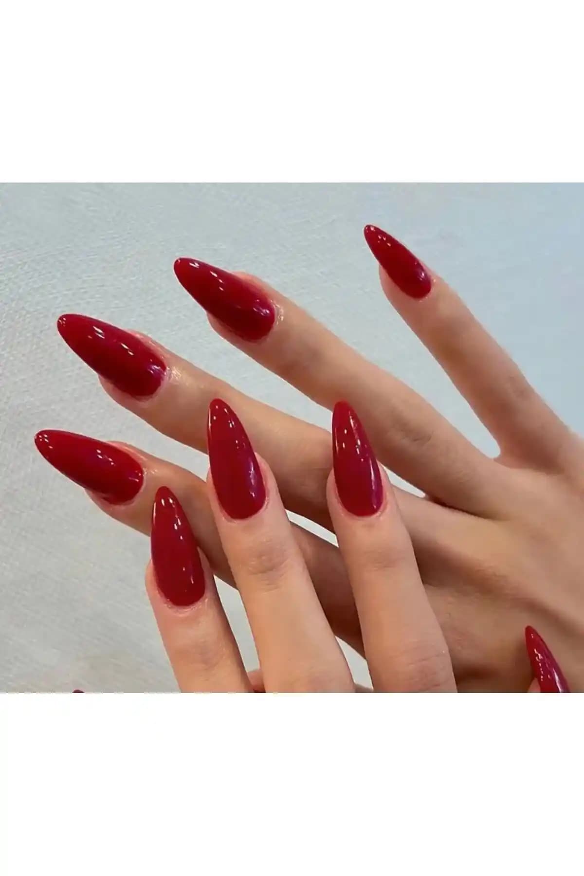 Uzun Badem Tırnak Bakımı ve Estetik Uygulamaları Hakkında Kapsamlı Rehber