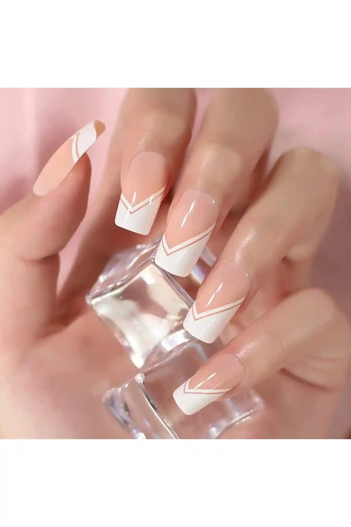 Uzun Küt Tırnak Trendleri ve Bakım İpuçları Modern Stil ve Sağlık İçin