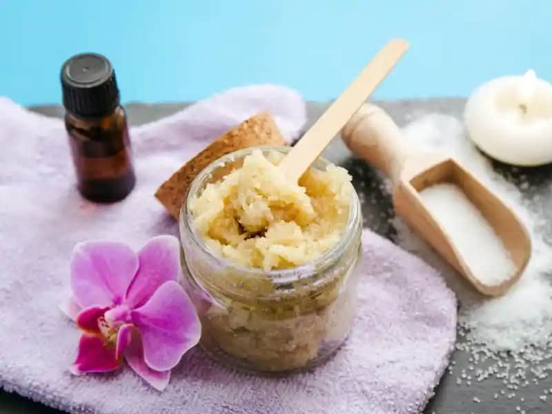 Vücut Peelingi Kullanımı ve Cilt Sağlığına Faydaları Hakkında Detaylı Bilgi