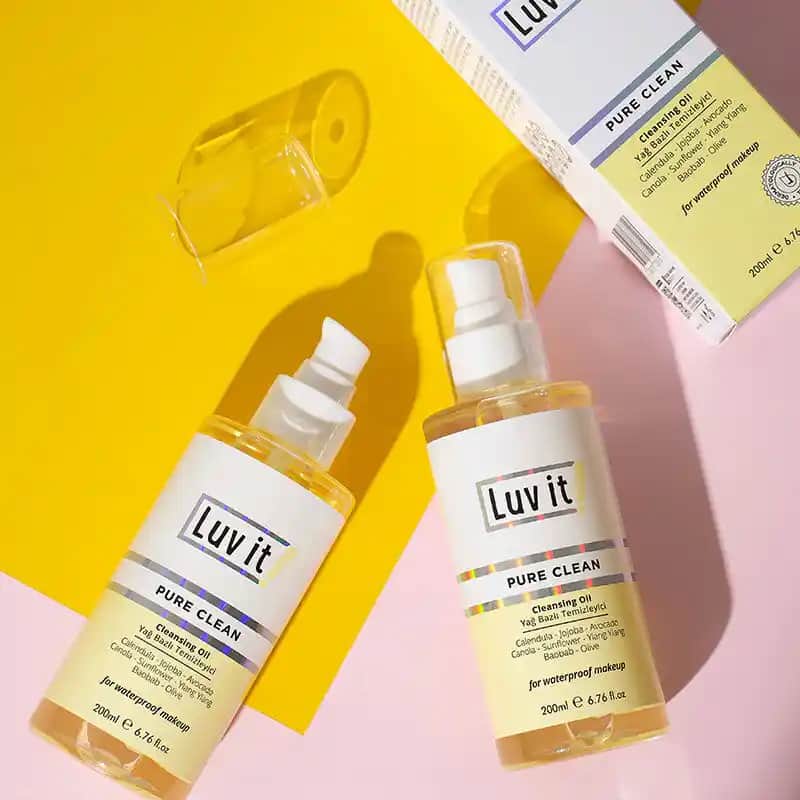 Yağ Bazlı Temizleyicilerle Cilt Bakımında Etkili ve Nazik Temizlik Yaklaşımları