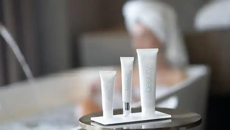 Yaşlanma Karşıtı Kremler: Hangi Yaşta ve Neden Kullanılmalı Rehberi