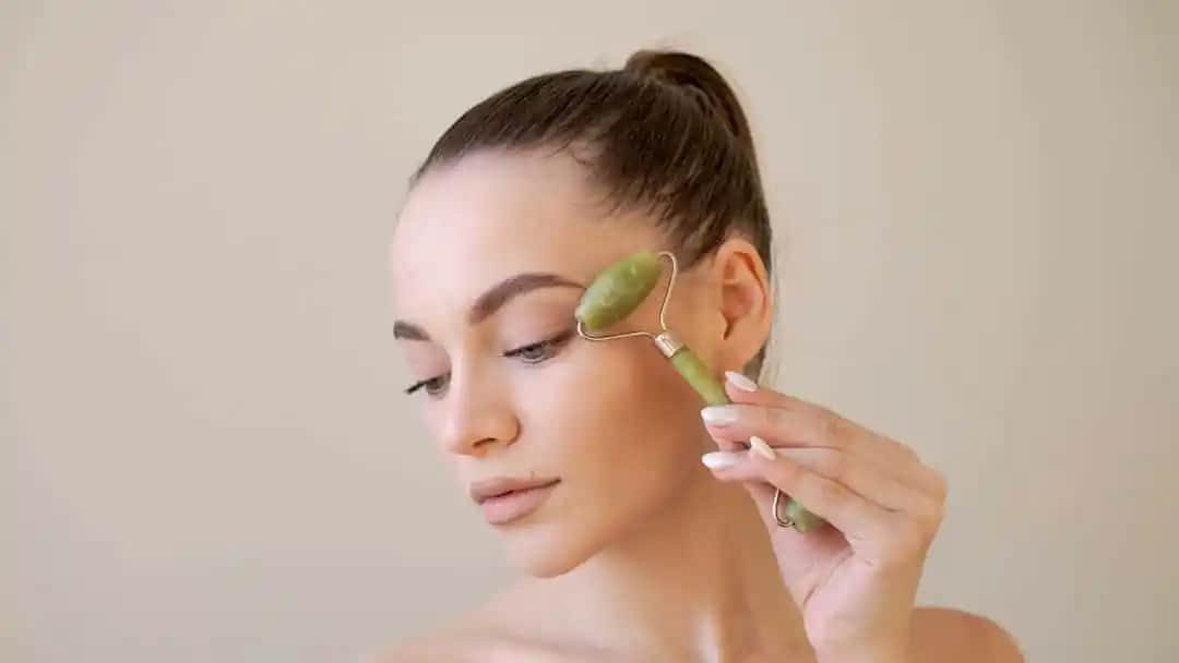 Yeşim Taşı Masaj Aleti Kullanımı ve Faydaları Doğal Güzellik İçin Rehber