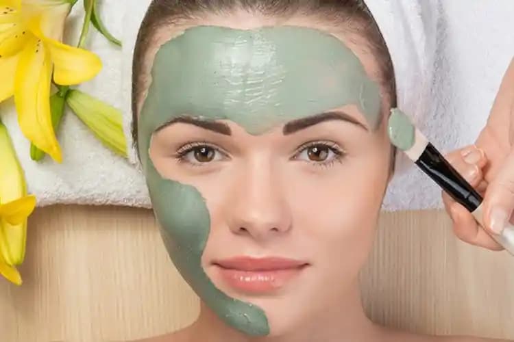 Yosun Maskeleri ile Doğal Güzelliğinizi Koruyun Cilt Lekelerine Karşı Etkili Çözüm