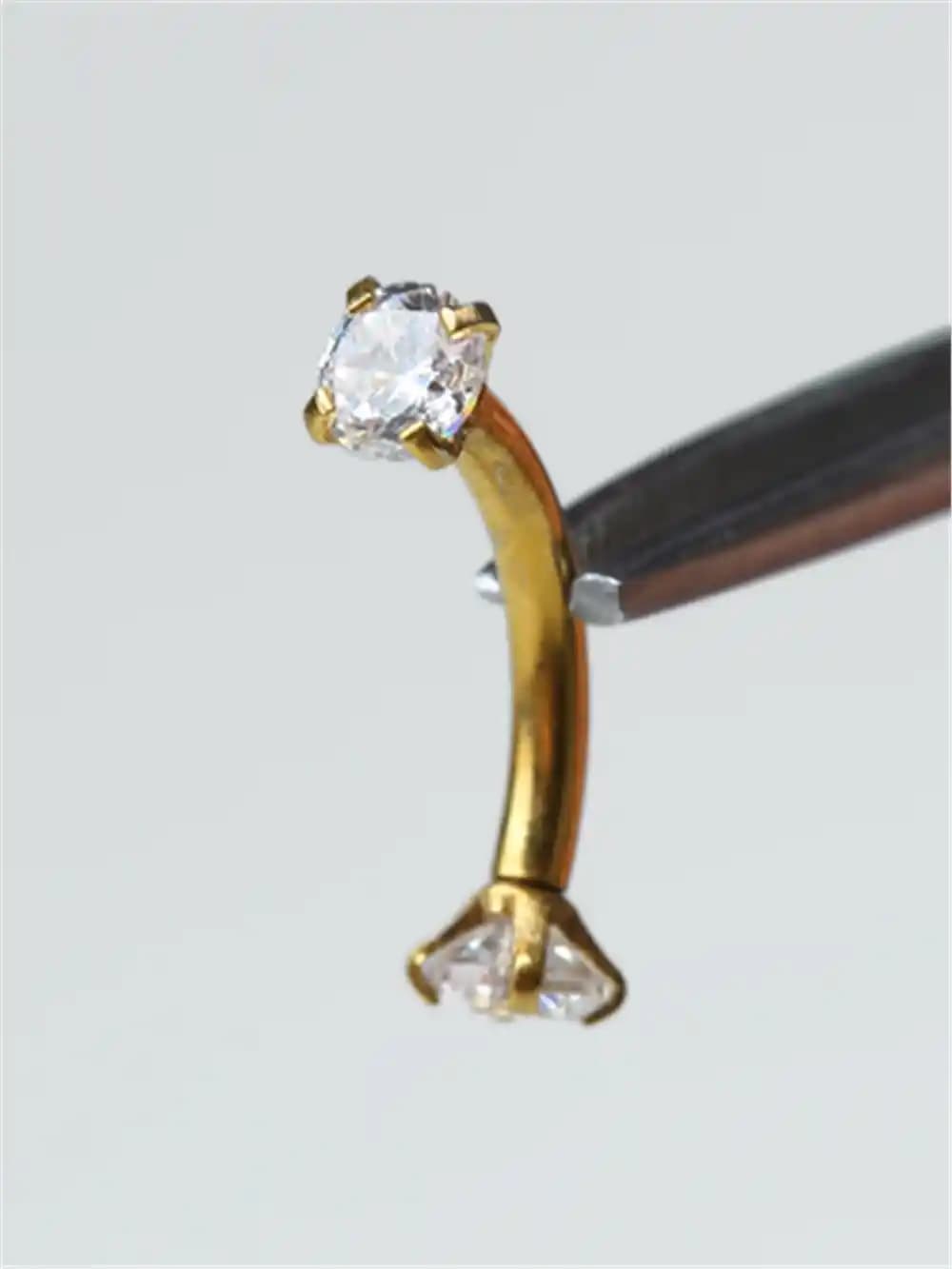 Yuvarlak Kaş Stili ve Bakım İpuçlarıyla Doğal Güzelliğinizi Vurgulayın