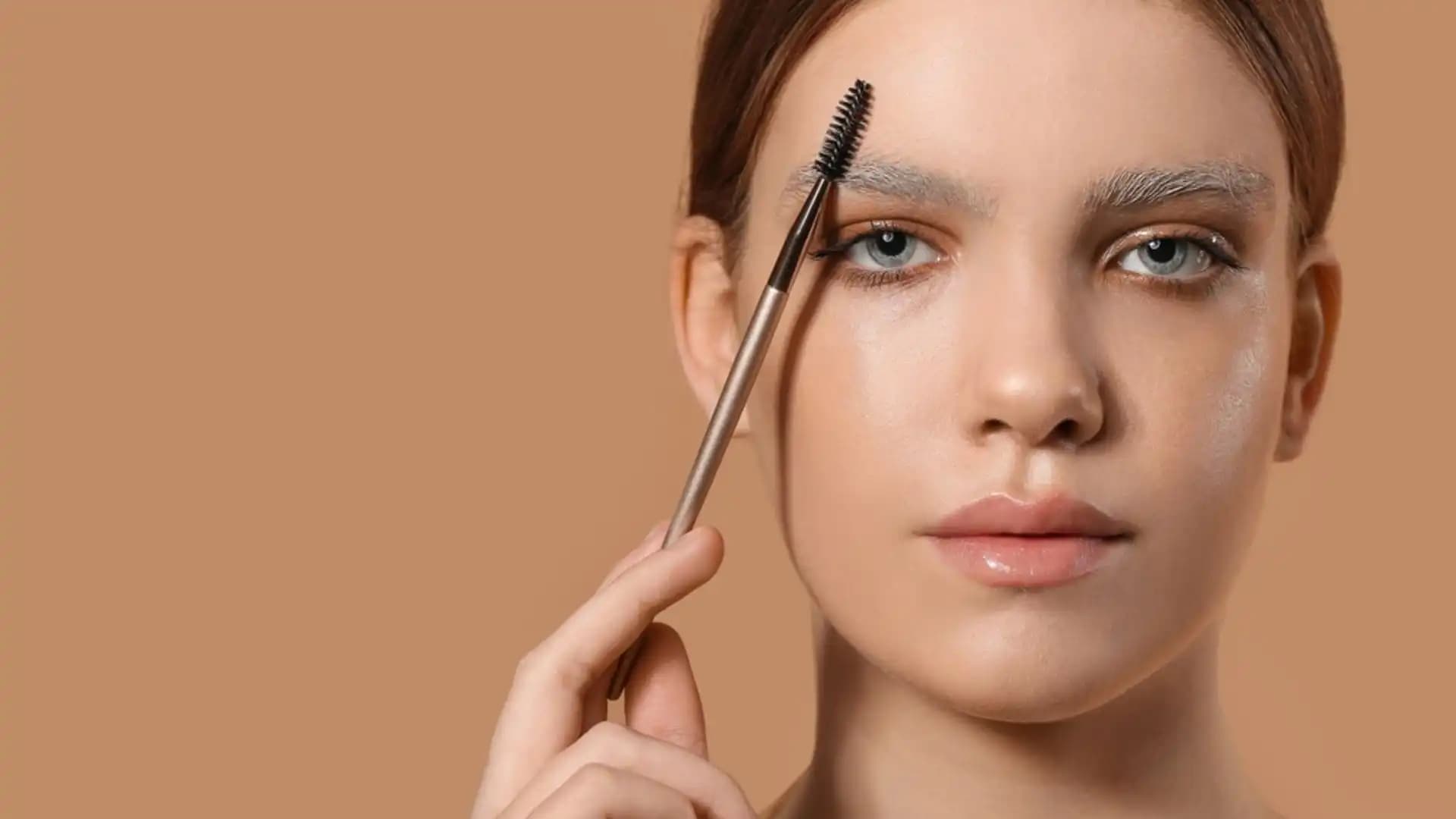 Yüz Rengini Açma Yöntemleri: Sağlıklı ve Işıltılı Bir Cilt İçin Güvenilir Tavsiyeler