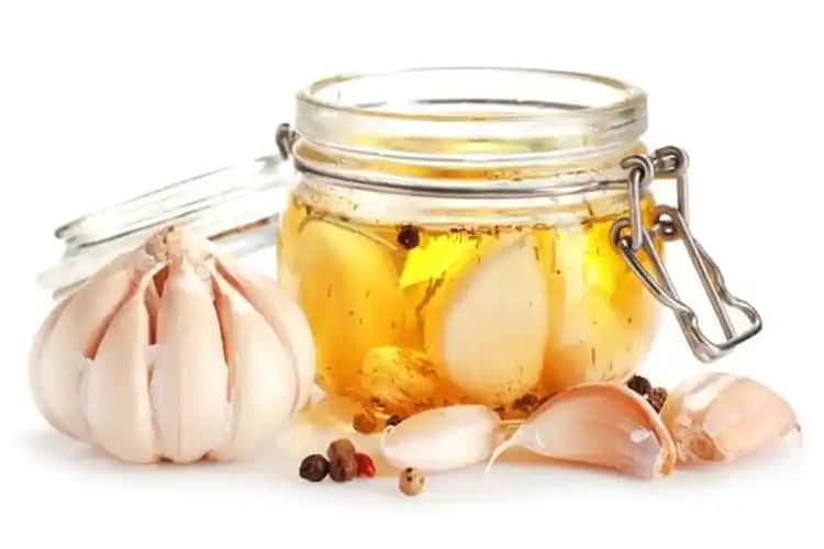 Zeytinyağı ve Doğal Yöntemlerle Kaş Çıkarma: Bilimsel Gerçekler ve Tavsiyeler