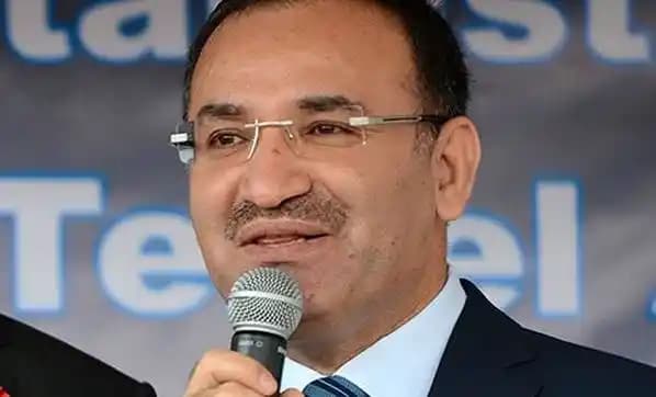 Badem Bıyık: Türk Kültüründe Estetik ve Siyasi Kimliğin Özgün İfadesi