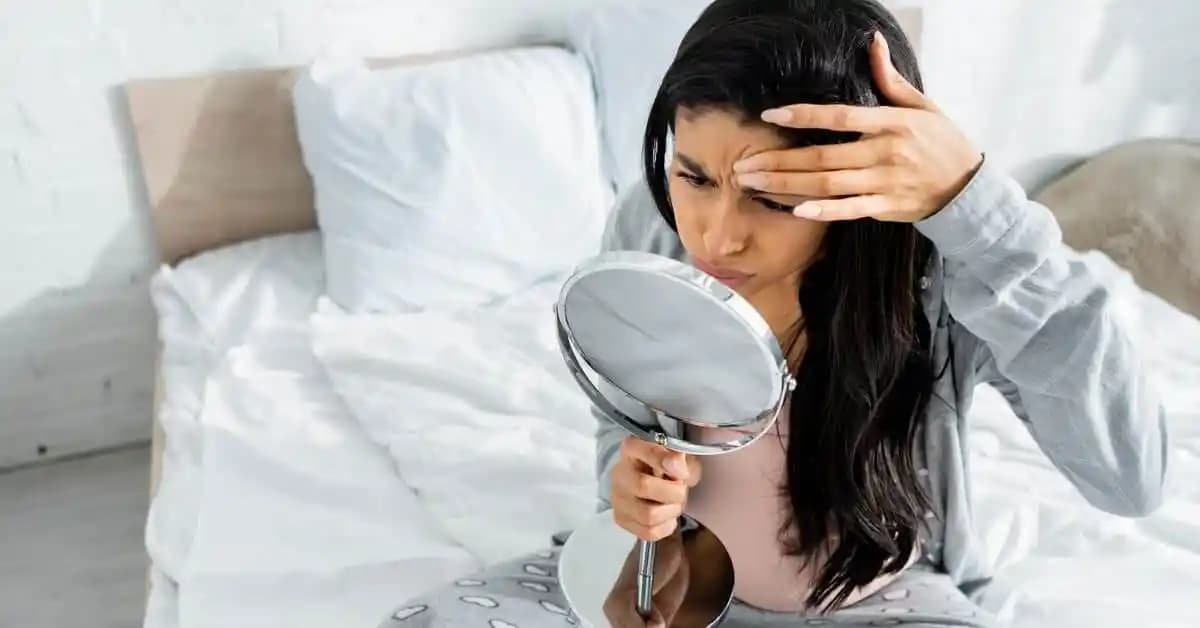 Gebelikte Sivilcelenme ve Hormonal Değişikliklerin Cilt Sağlığı Üzerindeki Etkileri