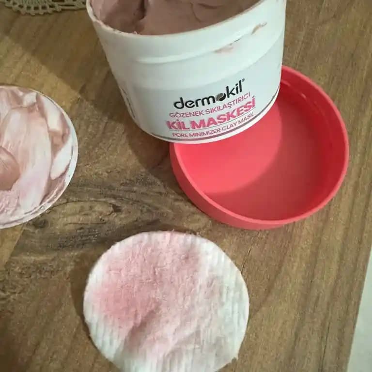 Kil Maskesi ve Cilt Kızarıklığı: Cilt Tipine Uygun Kullanım ve Önlemler