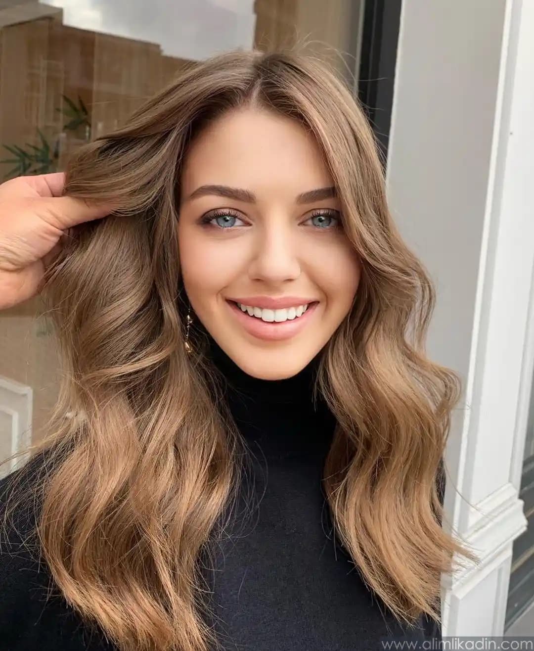 Uzun Saç Modelleri ve Bakımı: Sağlıklı ve Estetik Görünüm İçin Temel İpuçları