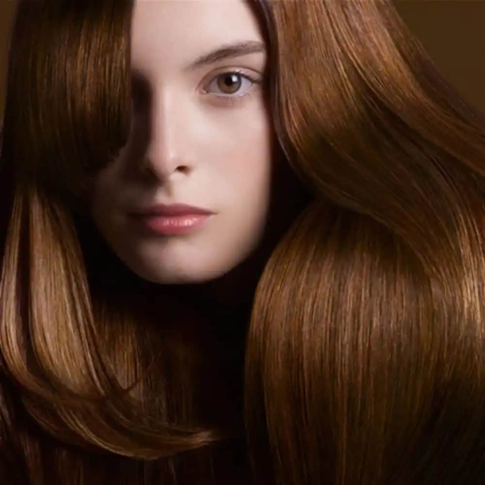Açık Kestane Saç Rengi: Doğallık ve Şıklığın Uyumunu Yansıtan Tonlar ve Modeller