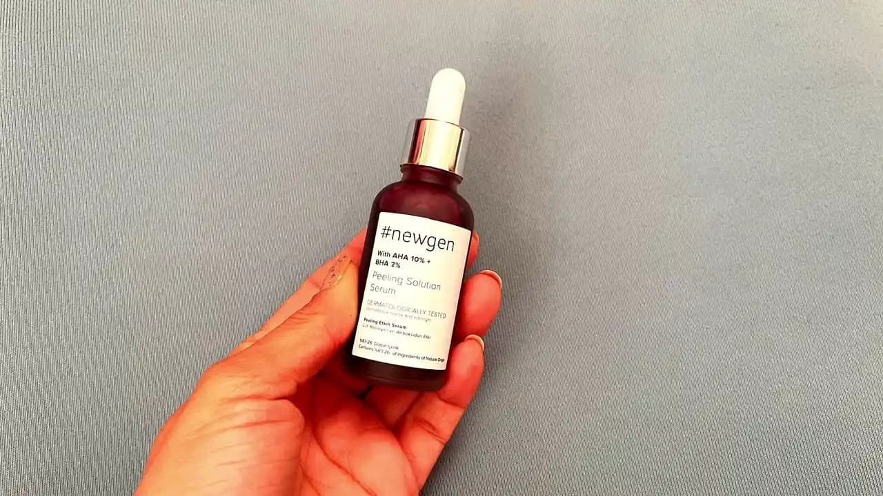 AHA ve BHA Peeling Nedir ve Cilt Sağlığına Faydaları Nelerdir