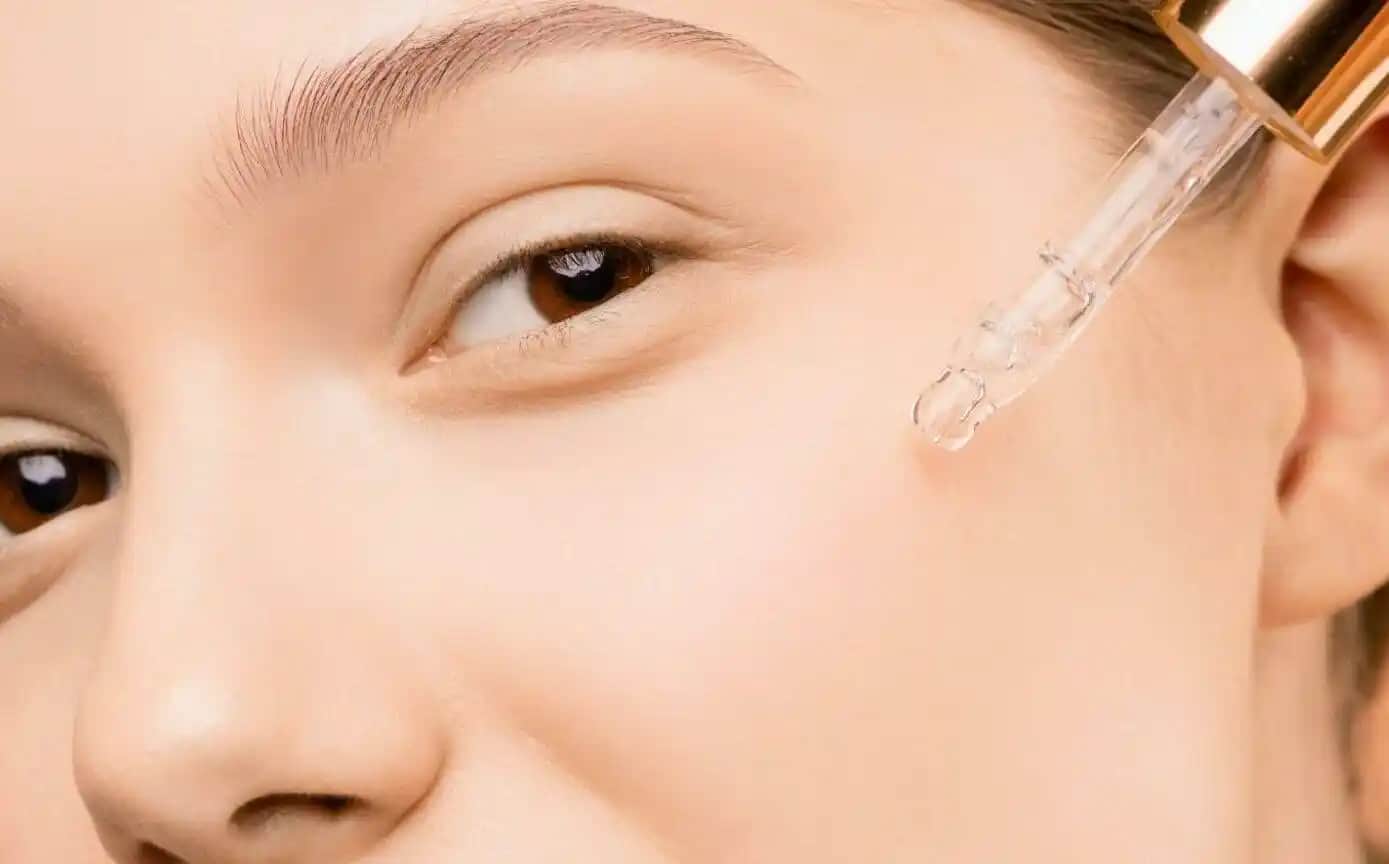 AHA ve BHA Serum Kullanımı: Doğru Uygulama Yöntemleri ve Cilt Bakımı İpuçları