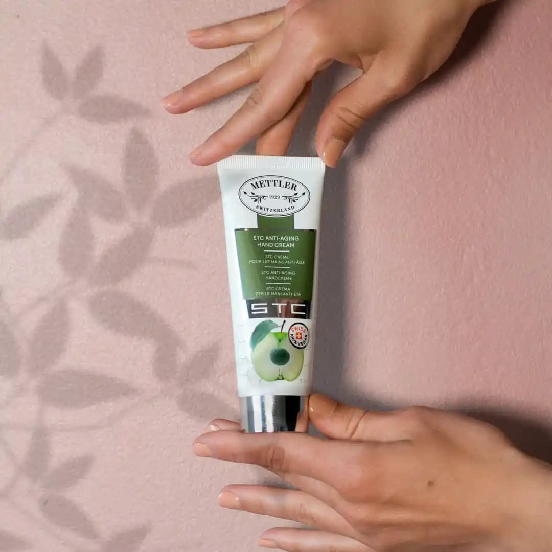 Anti-Aging El Kremi Seçimi ve Kullanımının Önemi Cilt Gençleştirme İpuçları