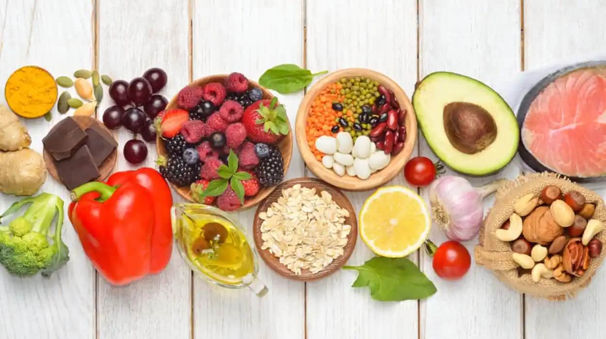 Antioksidan Vitaminler ve Cilt Sağlığındaki Rolü: Doğru Kullanım ve Faydaları