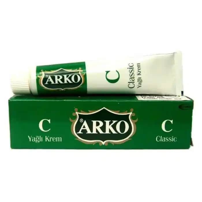 Arko Classic Yağlı Krem: Kuru ve Hassas Ciltler İçin Güçlü Nem Kaynağı