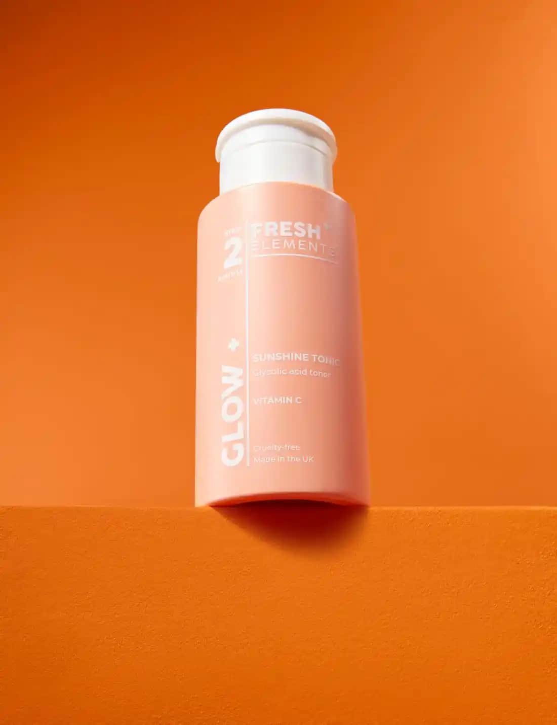 Asitli Tonikler: Cilt Sağlığını Destekleyen Güçlü Temizleyici ve Arındırıcı Ürünler