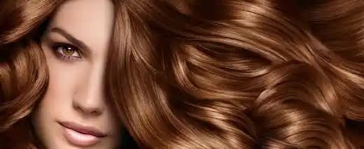 Badem Rengi Saç: Doğal Güzelliğin Simgesi ve Uygulama İpuçları