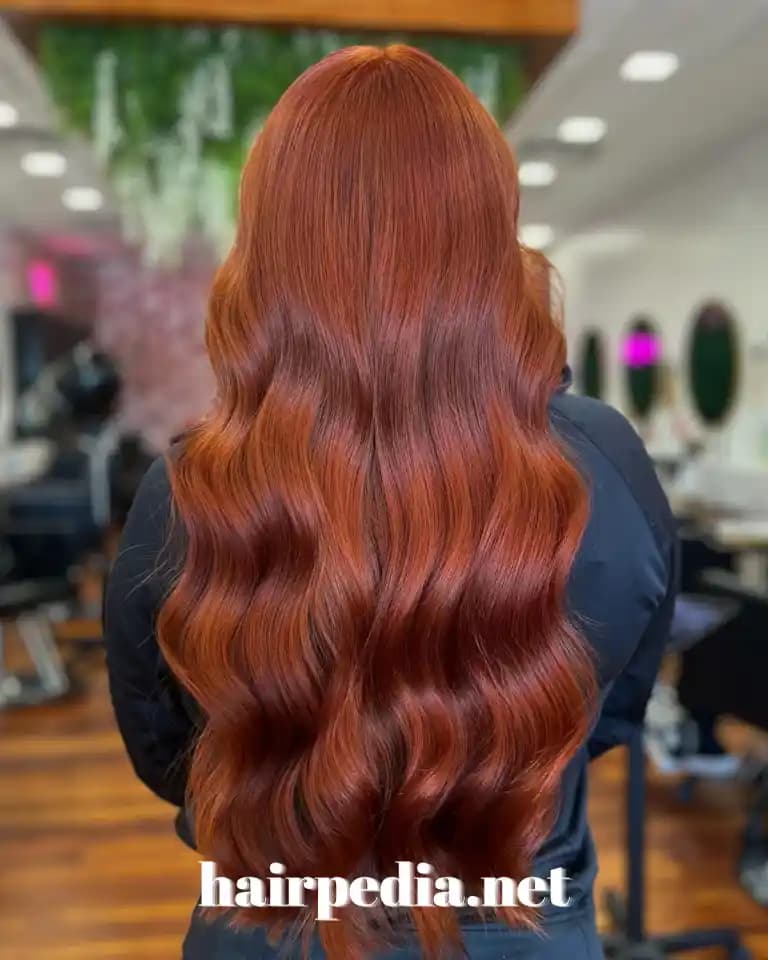 Bakır Kumral Saç Rengi Tonları: Doğallık ve Şıklığın Uyumunu Yakalayın