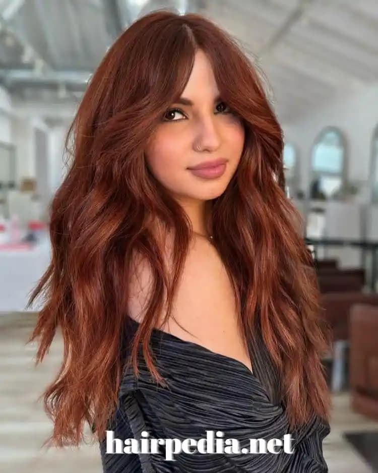 Bakır Saç Renkleri ve Numaraları 2024 Trendleri ile Uyumlu Seçenekler